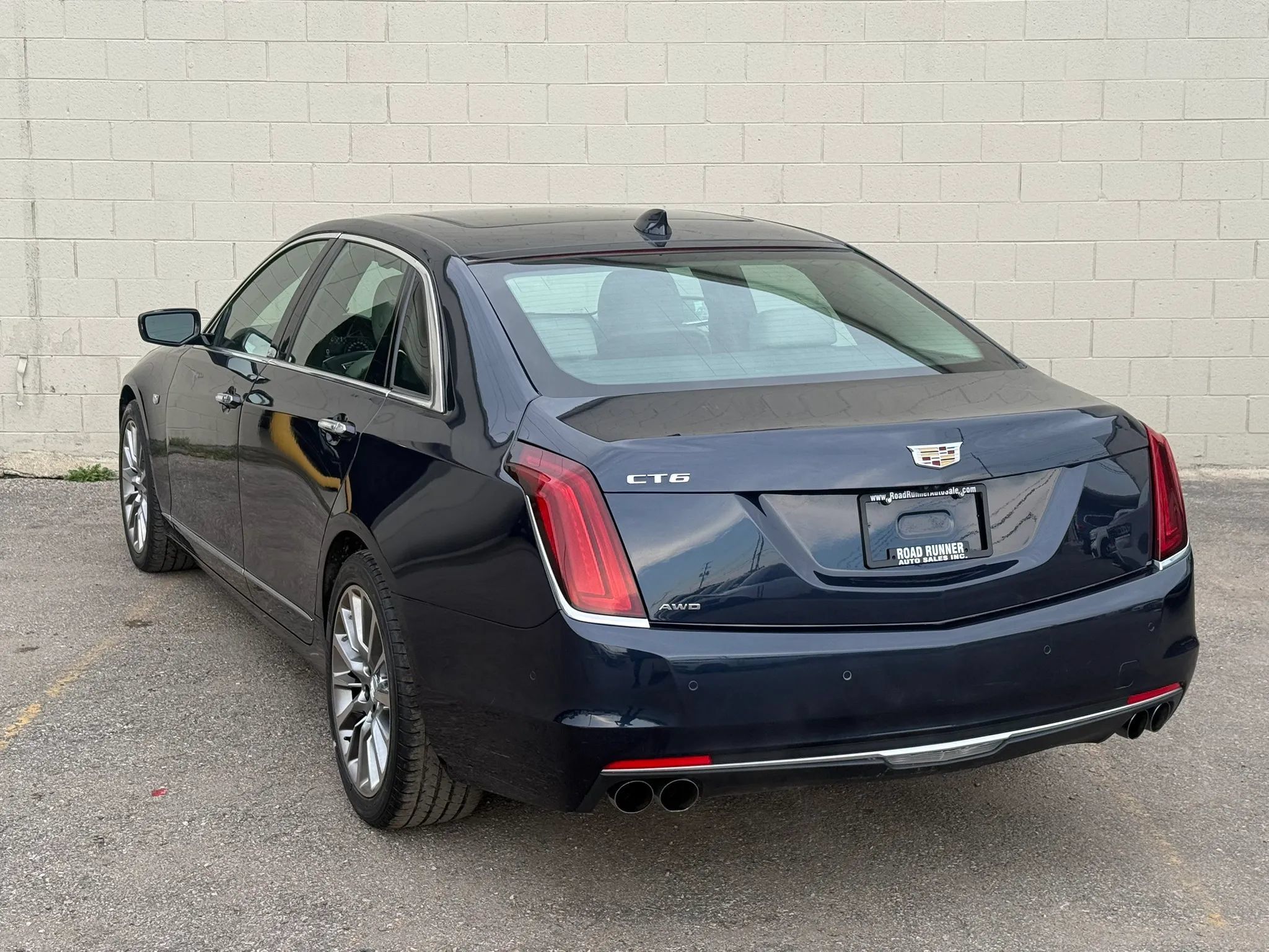 Used 2018 Cadillac CT6 Luxury AWD/4WD image 6