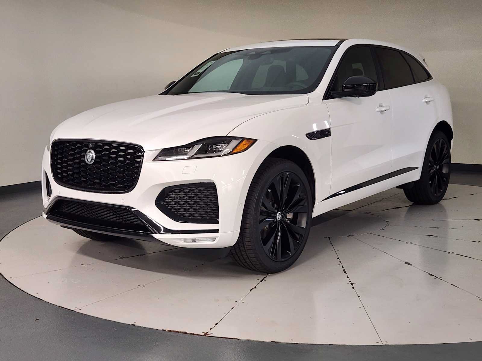 New 2026 Jaguar F-PACE R-Dynamic S AWD/4WD image 1