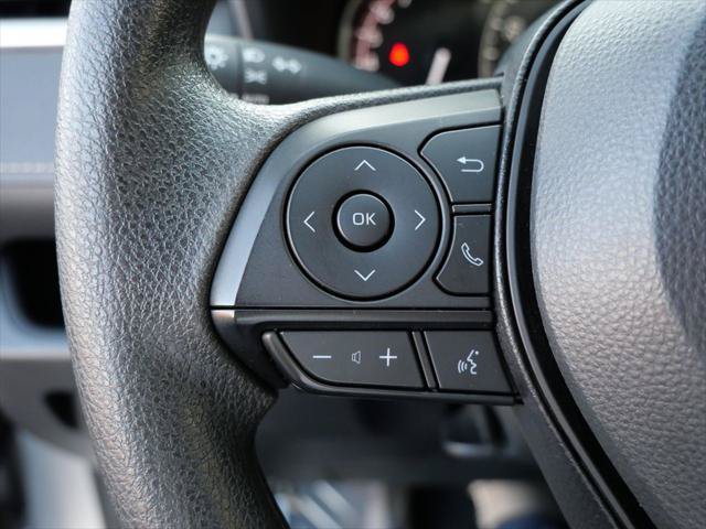Certified 2025 Toyota RAV4 XLE AWD/4WD image 27
