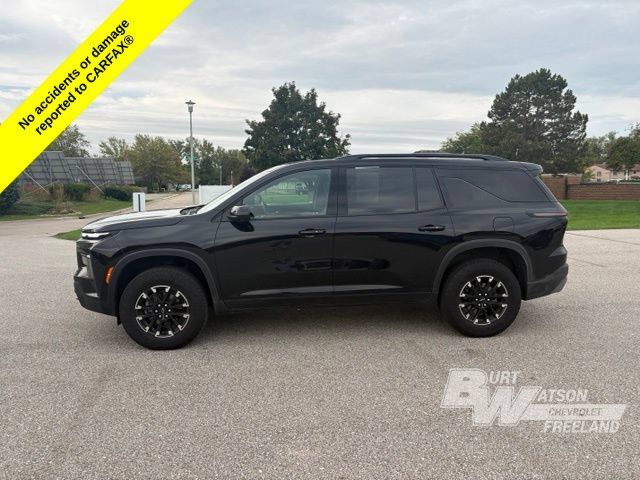 Used 2024 Chevrolet Traverse Z71 w/ Enhanced Driving Package AWD/4WD image 3