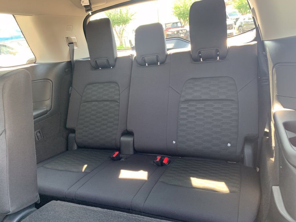 New 2026 Nissan Pathfinder SV FWD image 21