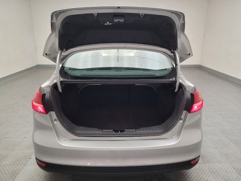 Used 2015 Ford Focus SE FWD image 29