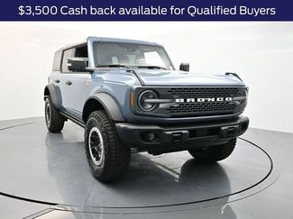 New 2025 Ford Bronco Badlands video 1