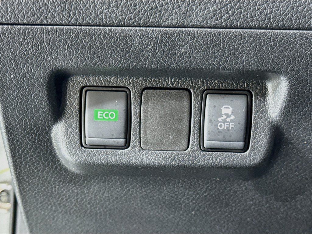 Used 2019 Nissan Sentra S FWD image 14