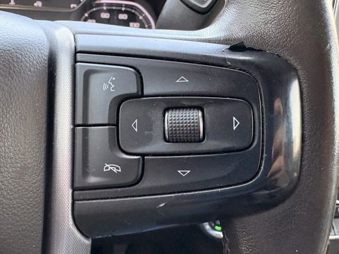 Used 2020 GMC Sierra 1500 SLE w/ SLE Value Package RWD image 17