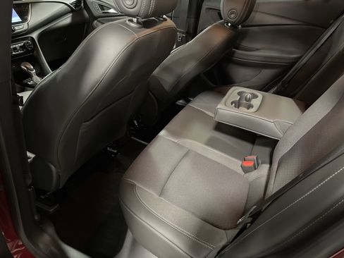 Used 2023 Buick Encore GX Select w/ Safety Package II image 10