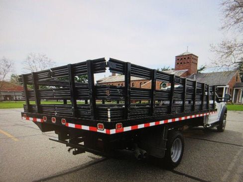 Used 2018 Ford F450 XL w/ Power Equipment Group RWD image 5