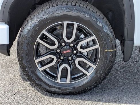 New 2026 GMC Sierra 1500 AT4 w/ AT4 Premium Package image 10