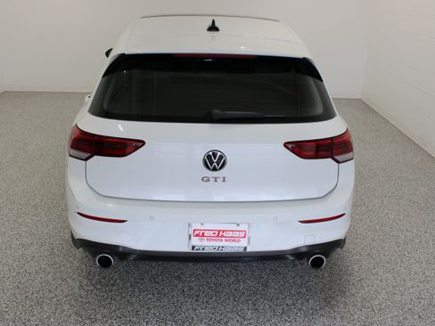 Used 2024 Volkswagen GTI SE FWD image 8