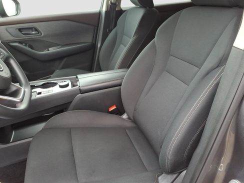 Used 2023 Nissan Rogue S AWD/4WD image 11