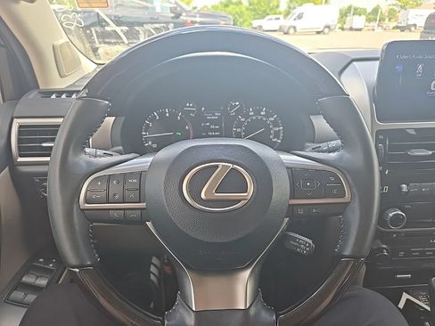 Used 2023 Lexus GX 460 Premium w/ Premium Plus Package AWD/4WD image 18