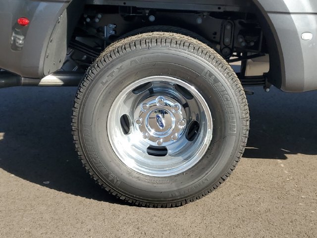 New 2027 Ford F350 XL w/ STX Appearance Package AWD/4WD image 5