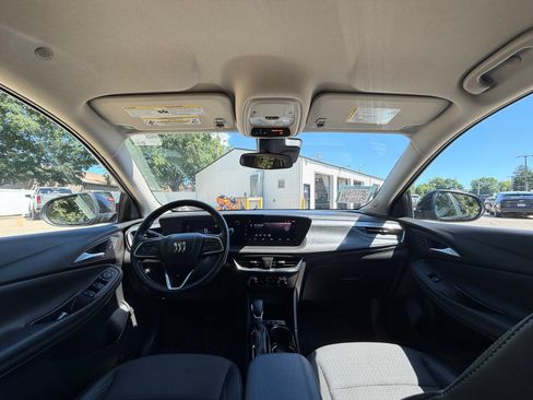Used 2024 Buick Encore GX Preferred FWD image 26