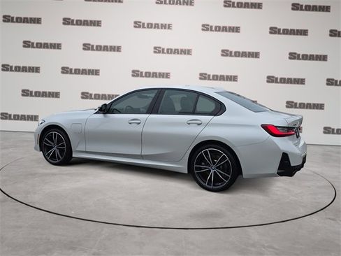 Certified 2024 BMW 330e xDrive w/ M Sport Package image 3