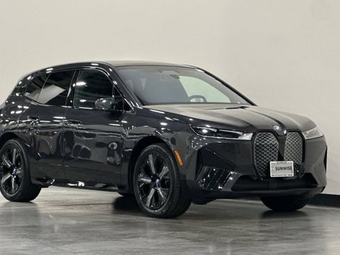 Used 2024 BMW iX xDrive50 w/ Sport Package AWD/4WD image 2