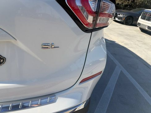 Used 2017 Nissan Murano SL FWD image 7
