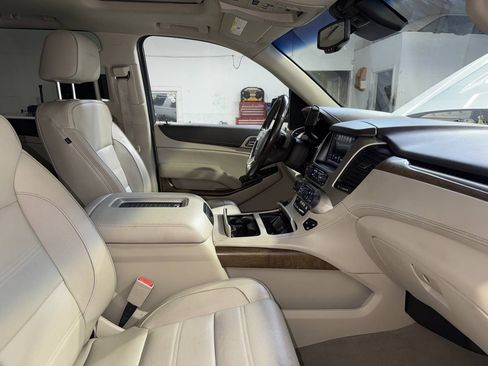 Used 2019 GMC Yukon Denali w/ Denali Ultimate Package AWD/4WD image 30