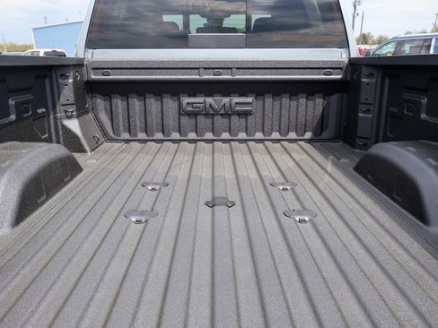 New 2026 GMC Sierra 2500 AT4 image 6