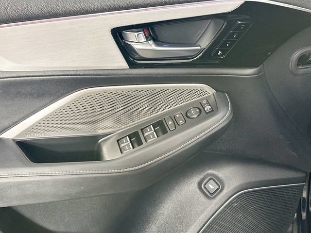 Used 2023 Acura MDX w/ Technology Package AWD/4WD image 20