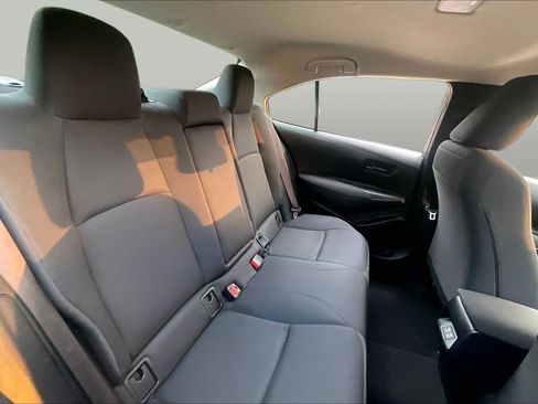 Used 2024 Toyota Corolla LE FWD image 18