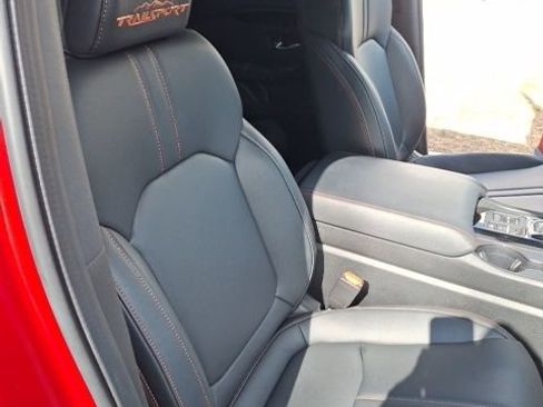 Used 2023 Honda Pilot TrailSport image 26