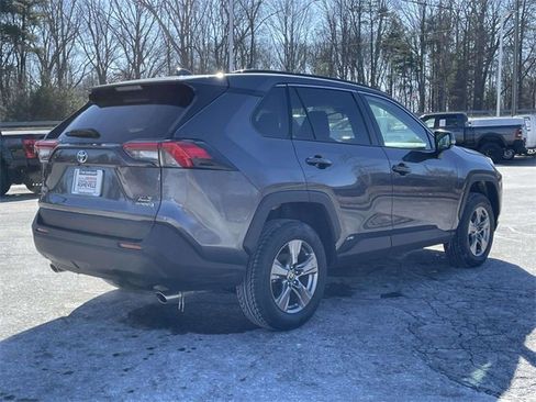 Used 2024 Toyota RAV4 XLE image 5