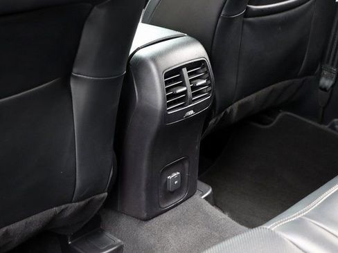 Used 2020 Ford Escape SEL image 13