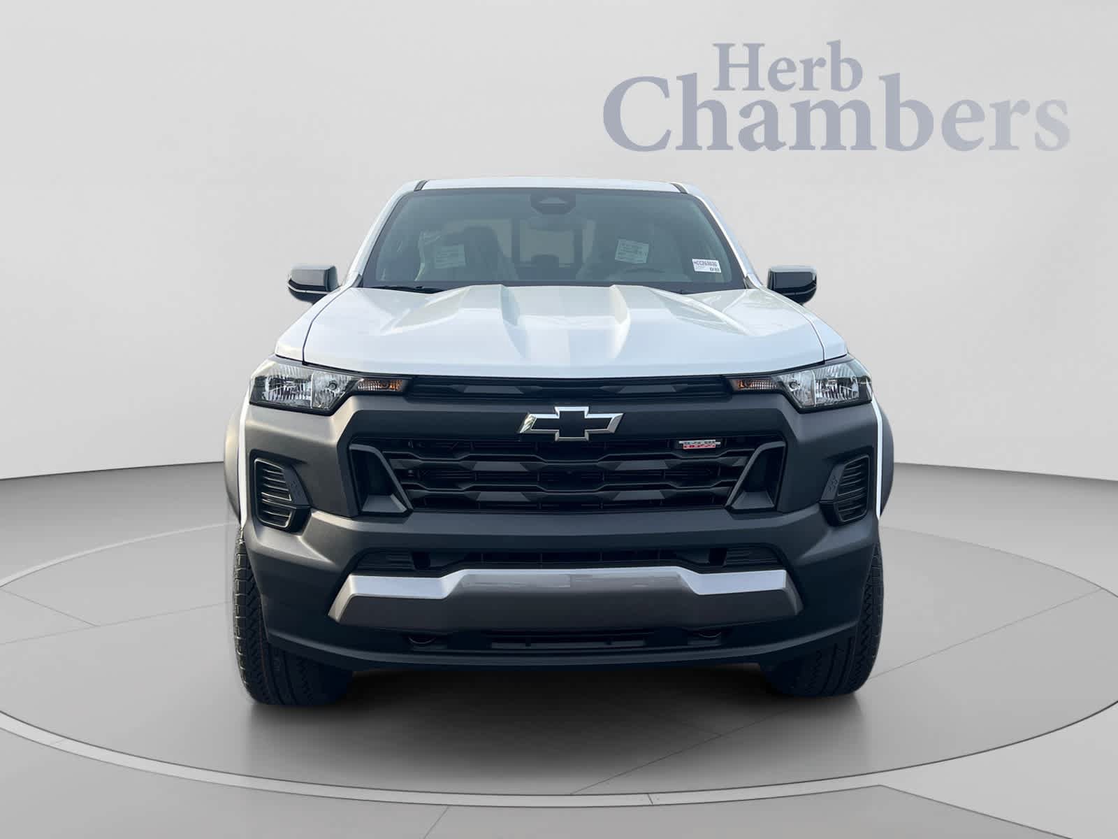 New 2026 Chevrolet Colorado Trail Boss AWD/4WD image 2