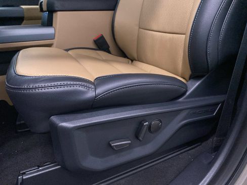 New 2026 Ford F350 Lariat w/ Lariat Ultimate Package image 17