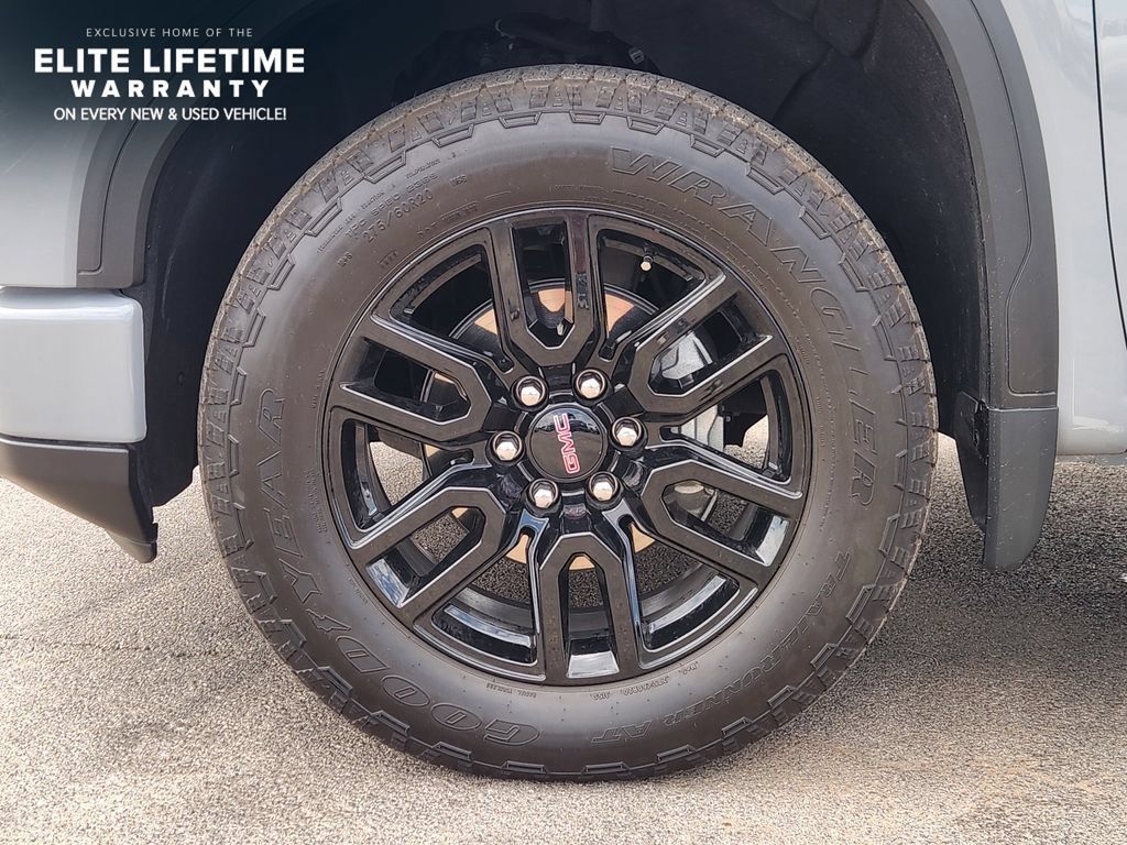 Used 2024 GMC Sierra 1500 Elevation AWD/4WD image 8
