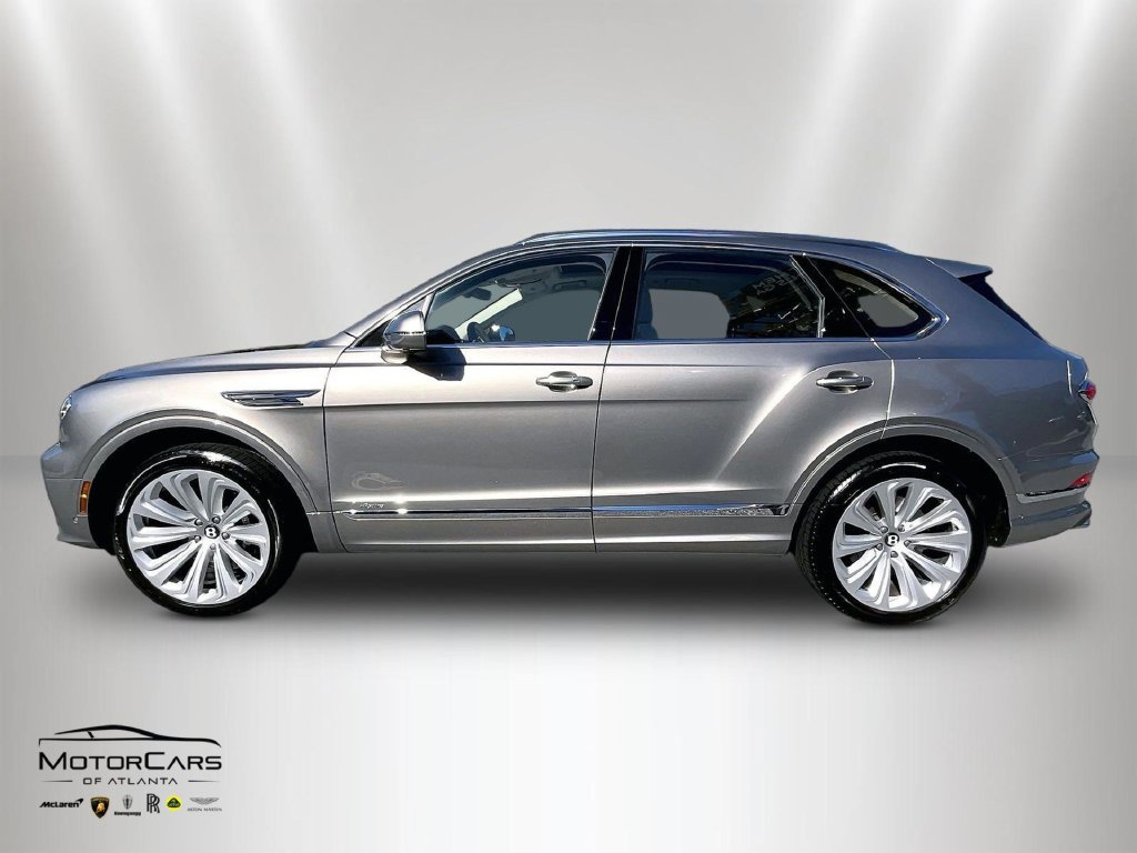 Used 2025 Bentley Bentayga AWD/4WD image 4