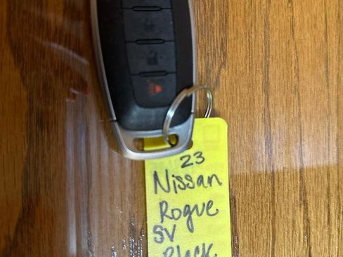 Used 2023 Nissan Rogue SV FWD image 43