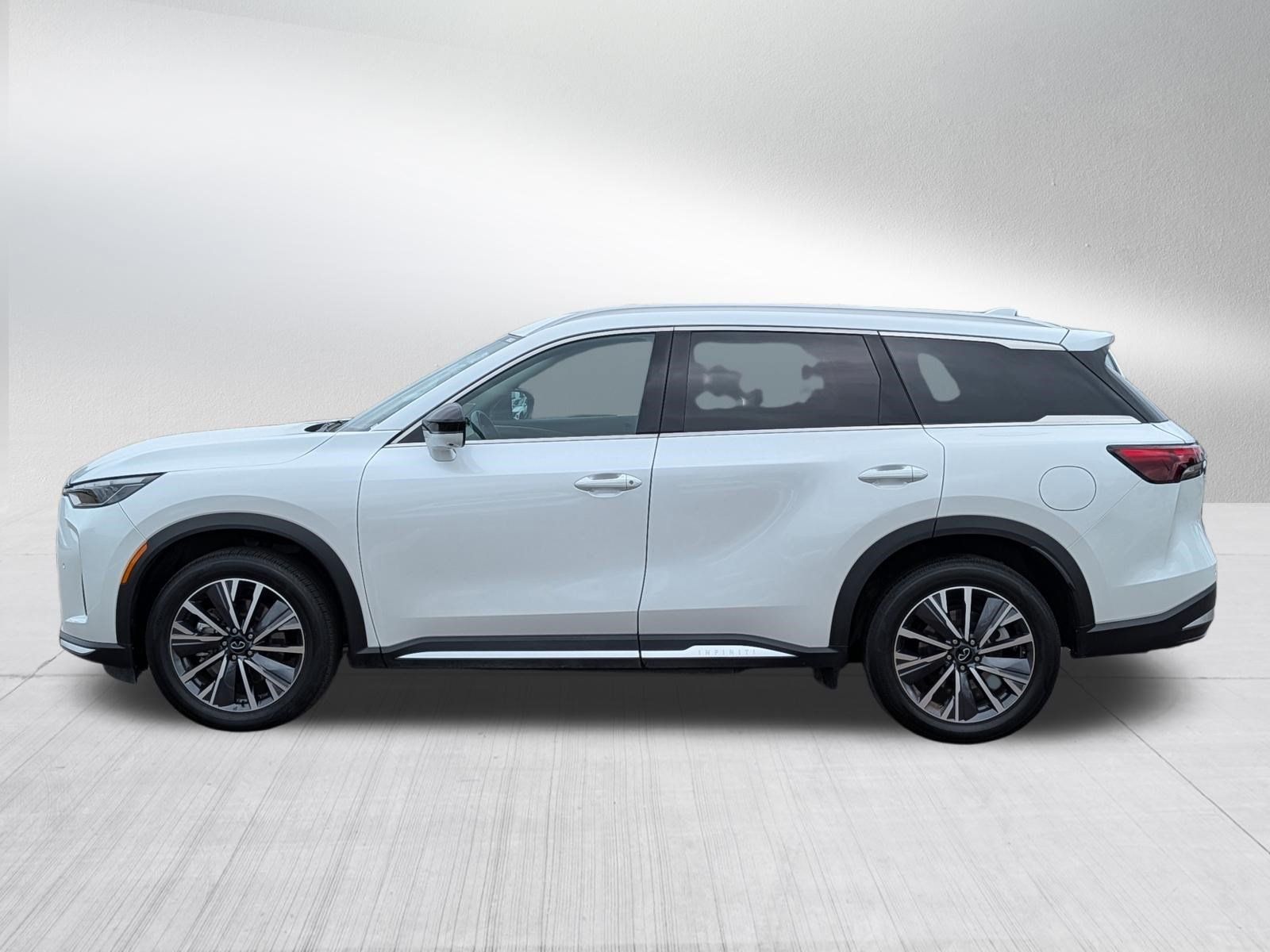 Used 2026 INFINITI QX60 Luxe AWD/4WD image 4