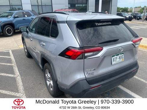 Used 2022 Toyota RAV4 XLE w/ Carpet Mat Package (TMS) AWD/4WD image 4