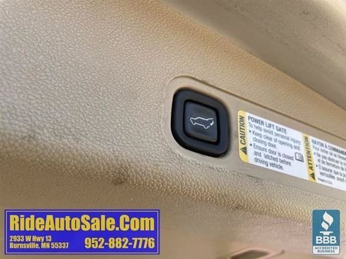 Used 2008 Chevrolet Tahoe LTZ w/ LTZ Preferred Equipment Group AWD/4WD image 32