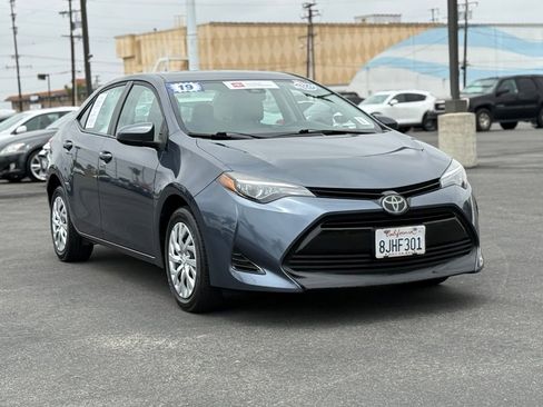 Certified 2019 Toyota Corolla LE w/ Carpet Mat Package (TMS) FWD image 1