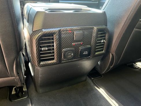 Used 2021 Ford F250 Lariat w/ Lariat Ultimate Package AWD/4WD image 27