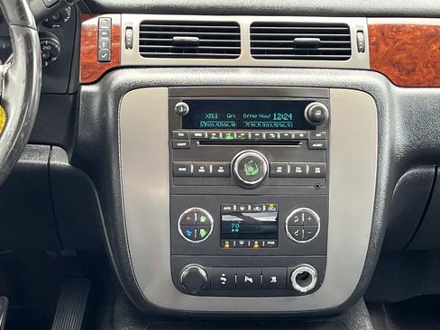 Used 2009 GMC Sierra 2500 SLT w/ SLT Convenience Package AWD/4WD image 15