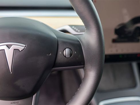 Used 2023 Tesla Model 3 Long Range image 12