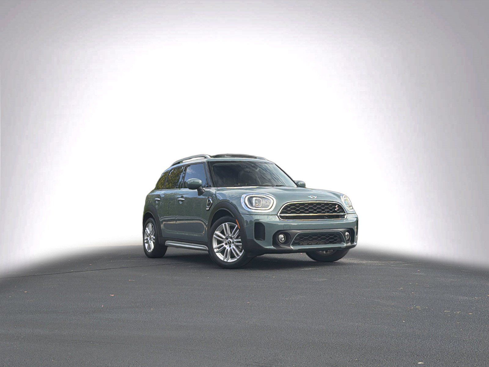 Used 2024 MINI Cooper Countryman S FWD image 2