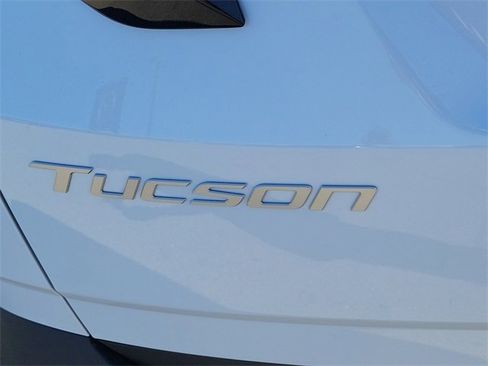 New 2026 Hyundai Tucson SE image 22