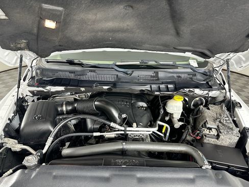 Used 2017 RAM 1500 Big Horn RWD image 32