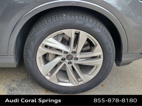 Certified 2023 Audi Q7 3.0T Premium image 15