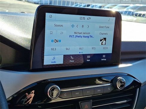 Certified 2020 Ford Escape SE image 16