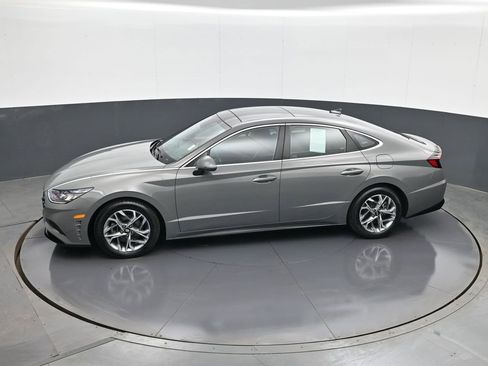 Certified 2023 Hyundai Sonata SEL w/ Convenience Package image 20