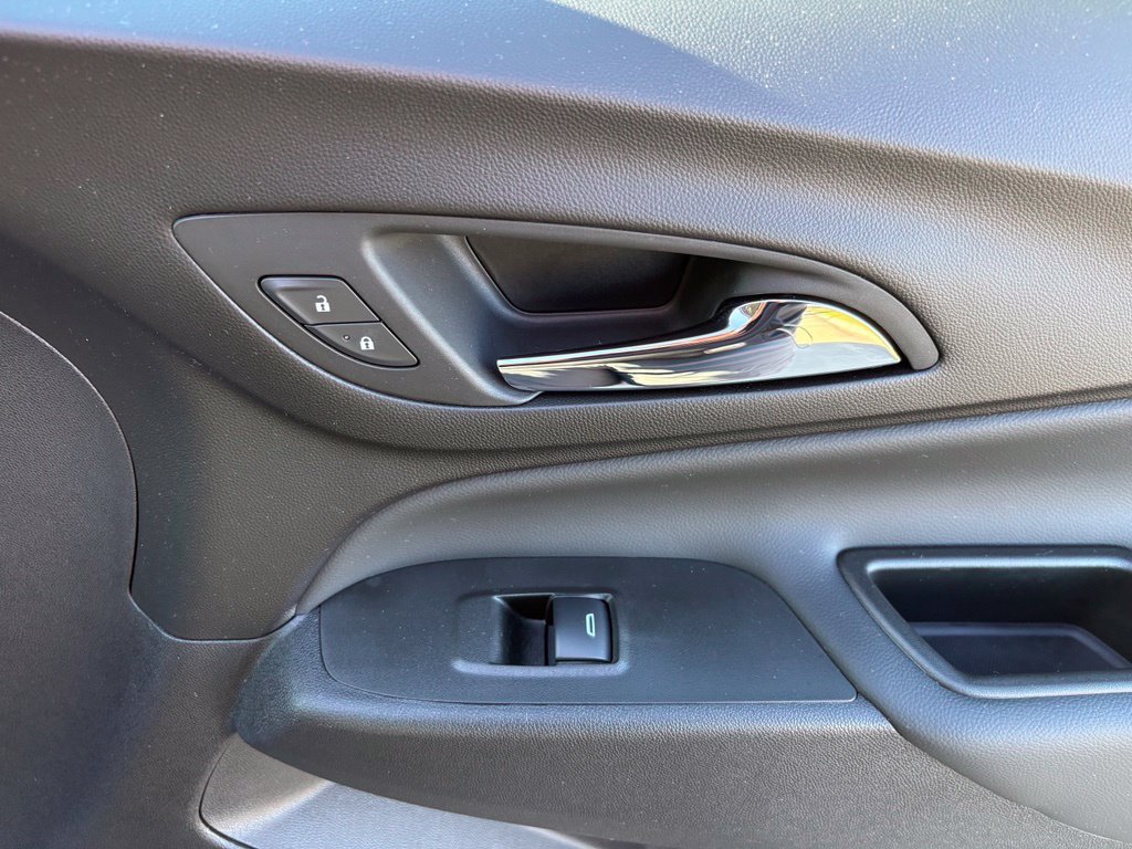 Used 2024 Chevrolet Equinox LT w/ LPO, Floor Liner Package FWD image 26