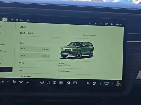 Used 2024 Rivian R1S Adventure AWD/4WD image 4