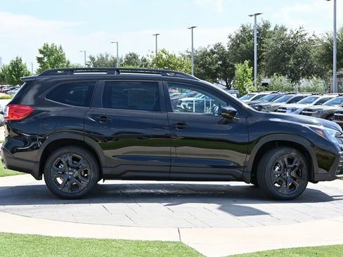 New 2025 Subaru Ascent Bronze Edition image 2