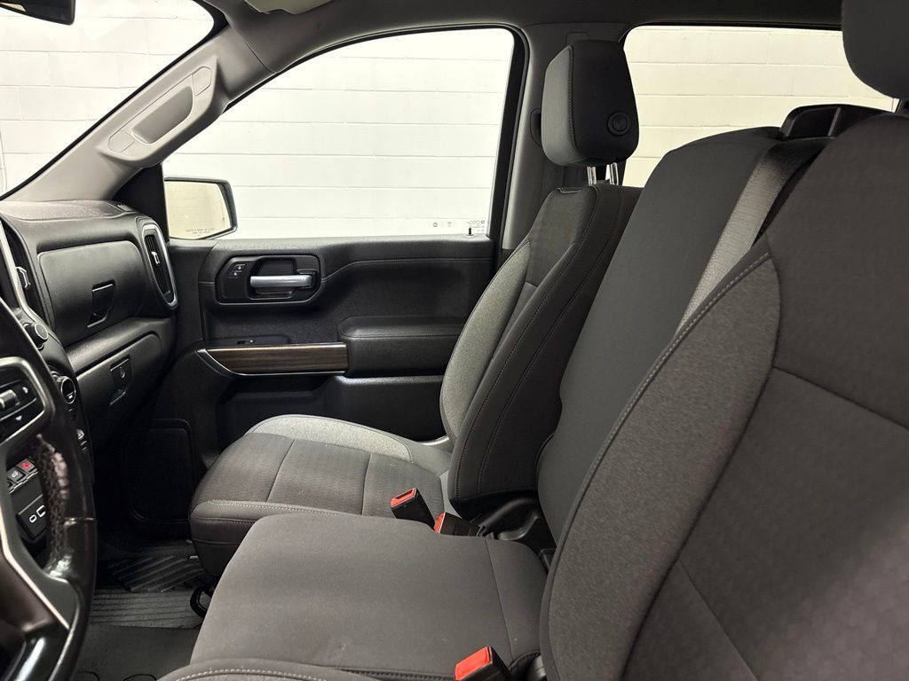 Used 2021 Chevrolet Silverado 1500 RST AWD/4WD image 21