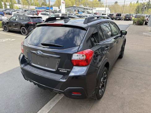 Used 2017 Subaru Crosstrek 2.0i Limited w/ Popular Package #2 image 5
